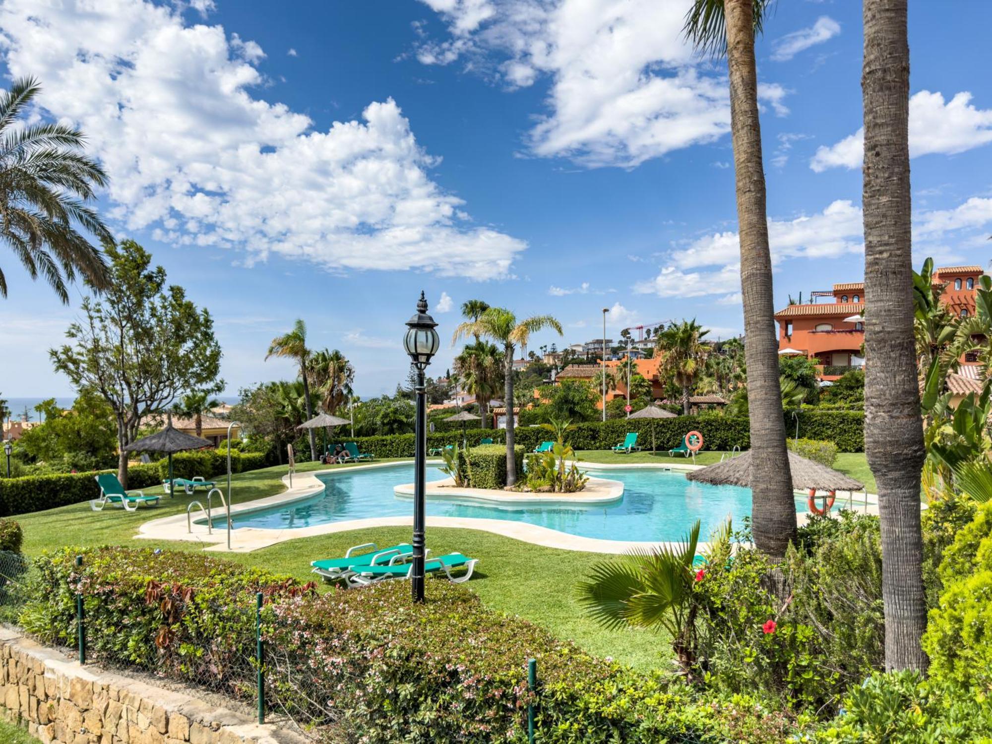 Dom wakacyjny Elegante Adosado Con Con Vistas Al Mar Y Piscina - Costa Galera Park 10 4 Estepona